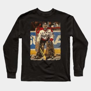 Clint Malarchuk, 1987 in Washington Capitals (3.31 GAA) Long Sleeve T-Shirt